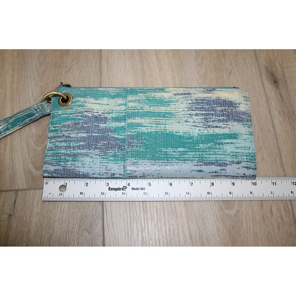 Hobo Teal Gold Cracked Glass Metallic Leather Vida Wristlet Clutch Wallet Zip